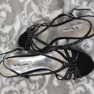Nina New York black rhinestone heels size 8